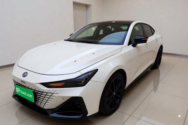 Used CHANGAN UNI-V 2022 1.5T Prestige Version