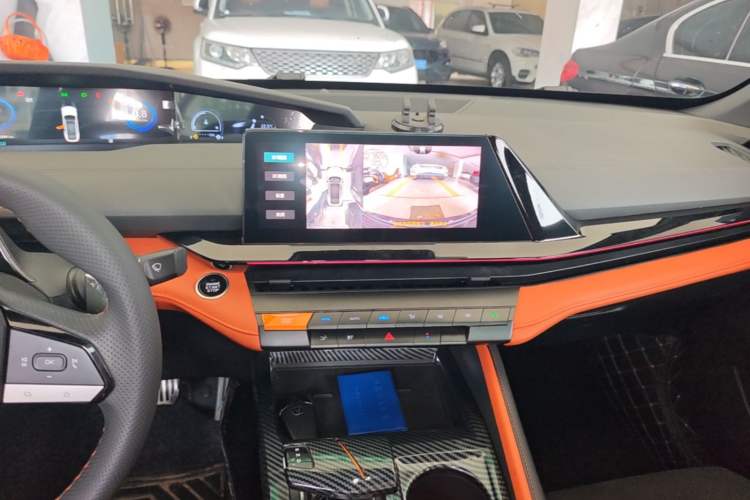 Used CHANGAN UNI-V 2023 1.5T Sport Edition Audio And AC Panel