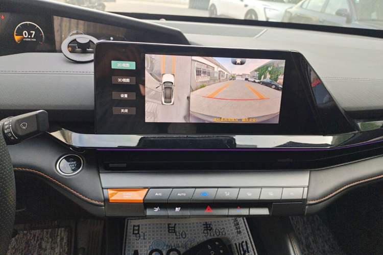 Used CHANGAN UNI-V 2023 1.5T Prestige Model Audio And AC Panel