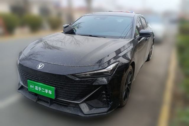 Used CHANGAN UNI-V 2023 1.5T Prestige Model