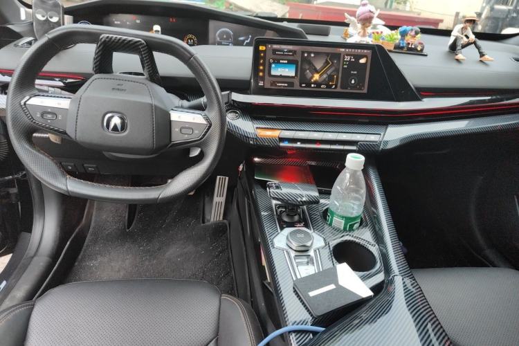 Used CHANGAN UNI-V 2023 1.5T Sport Edition Center Console