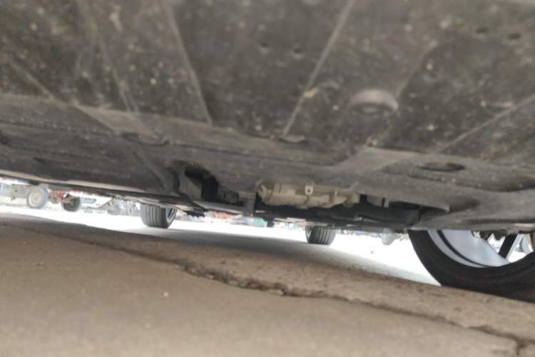 Used CHANGAN UNI-V 2023 1.5T Sport Edition Chassis Front
