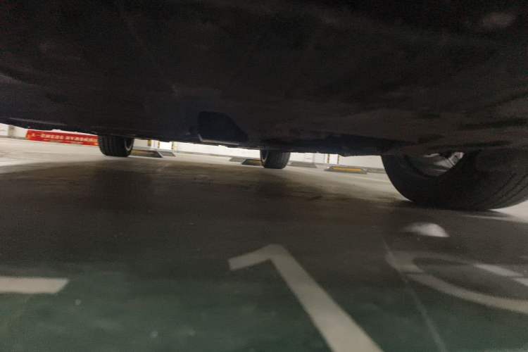 Used CHANGAN UNI-V 2023 1.5T Sport Edition Chassis Front
