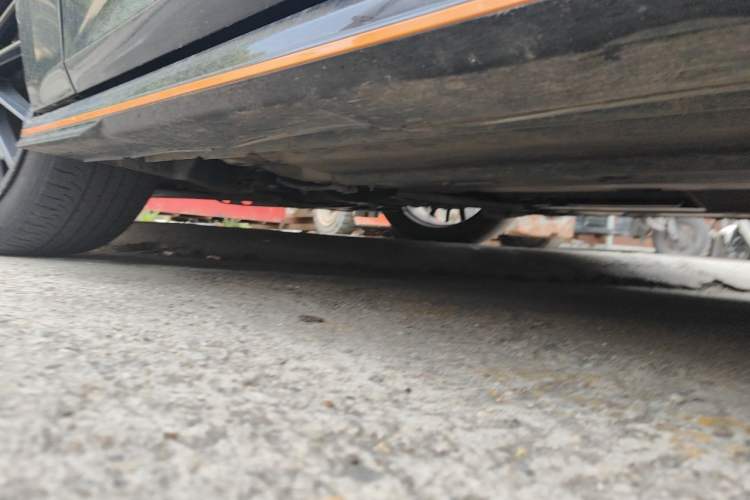 Used CHANGAN UNI-V 2023 1.5T Sport Edition Chassis Front Left