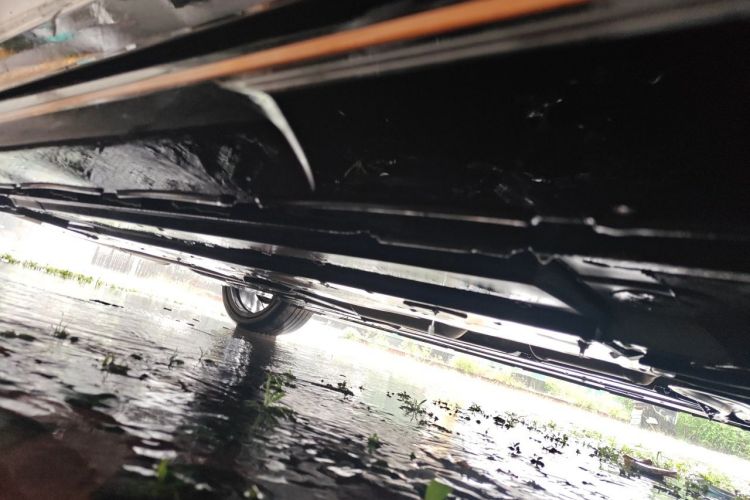 Used CHANGAN UNI-V 2023 2.0T Sport Edition Chassis Front Left