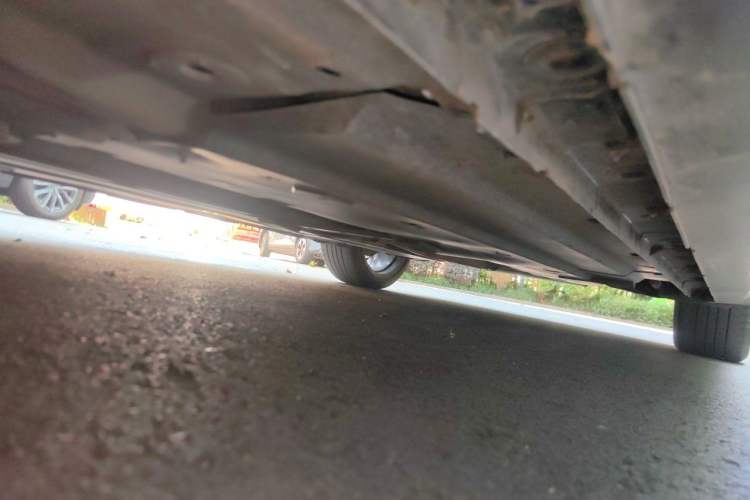 Used CHANGAN UNI-V 2023 1.5T Sport Edition Chassis Front Left