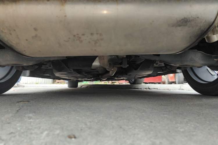 Used CHANGAN UNI-V 2023 1.5T Sport Edition Chassis Rear