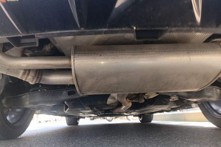 Used CHANGAN UNI-V 2023 1.5T Sport Edition Chassis Rear