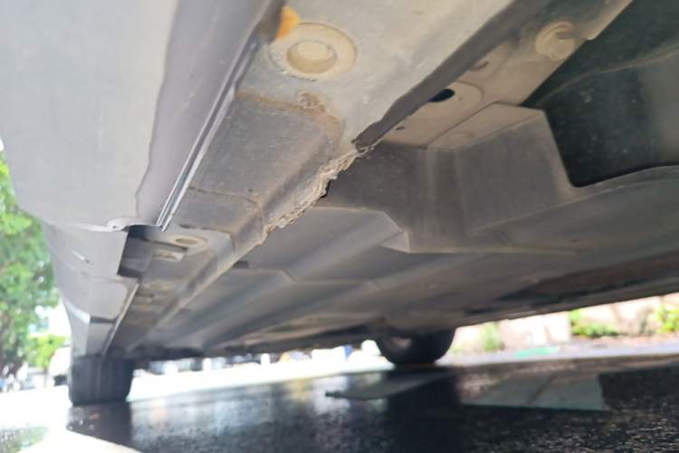 Used CHANGAN UNI-V 2023 1.5T Prestige Model Chassis Rear Left