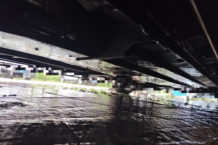 Used CHANGAN UNI-V 2023 2.0T Sport Edition Chassis Rear Left