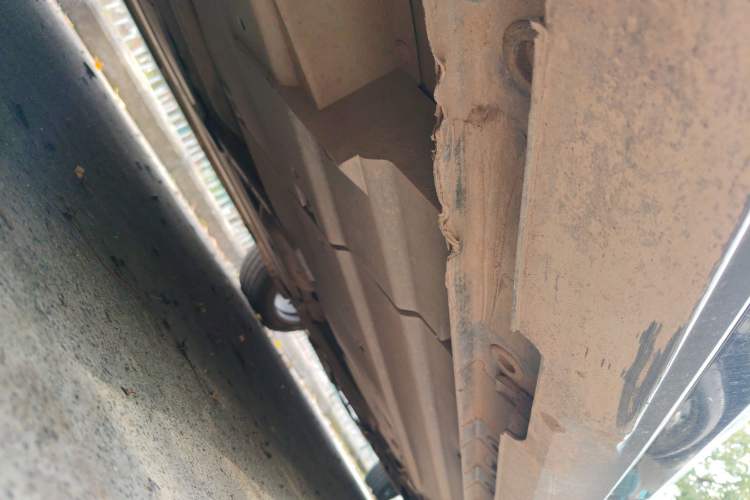 Used CHANGAN UNI-V 2023 1.5T Prestige Model Chassis Rear Right