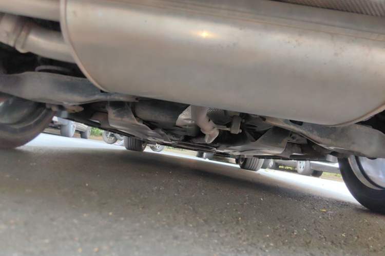 Used CHANGAN UNI-V 2023 1.5T Sport Edition Chassis Rear