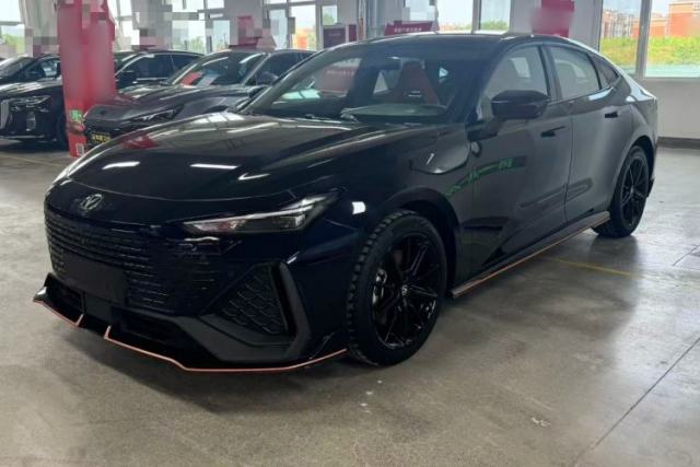 Used CHANGAN UNI-V 2023 2.0T Sport Edition
