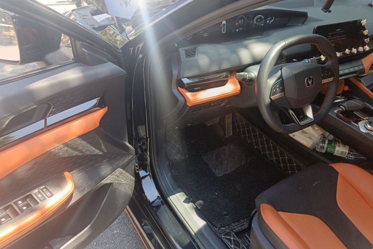 Used CHANGAN UNI-V 2023 1.5T Sport Edition Driver Seat