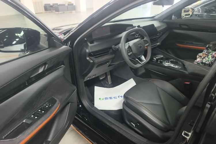 Used CHANGAN UNI-V 2023 1.5T Sport Edition Driver Seat