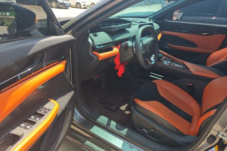 Used CHANGAN UNI-V 2023 1.5T Sport Edition Driver Seat