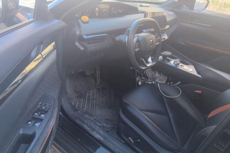 Used CHANGAN UNI-V 2023 1.5T Sport Edition Driver Seat