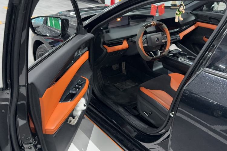 Used CHANGAN UNI-V 2023 1.5T Sport Edition Driver Seat