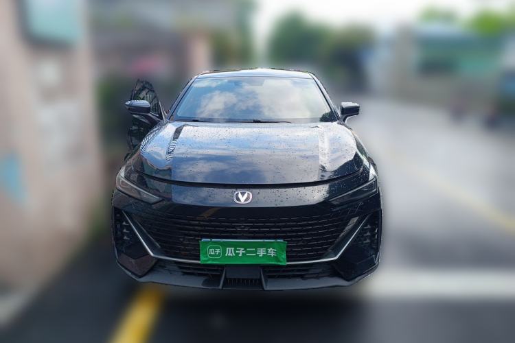 Used CHANGAN UNI-V 2023 1.5T Prestige Model Front