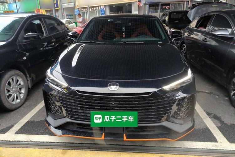 Used CHANGAN UNI-V 2023 2.0T Leading-Speed Edition Front
