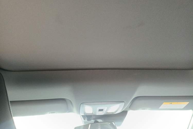 Used CHANGAN UNI-V 2023 1.5T Prestige Model Headliner
