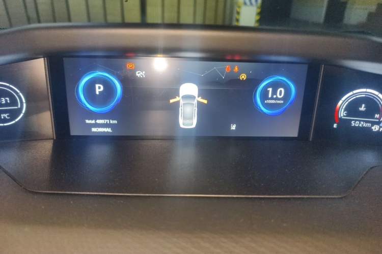 Used CHANGAN UNI-V 2023 1.5T Sport Edition Instrument Cluster