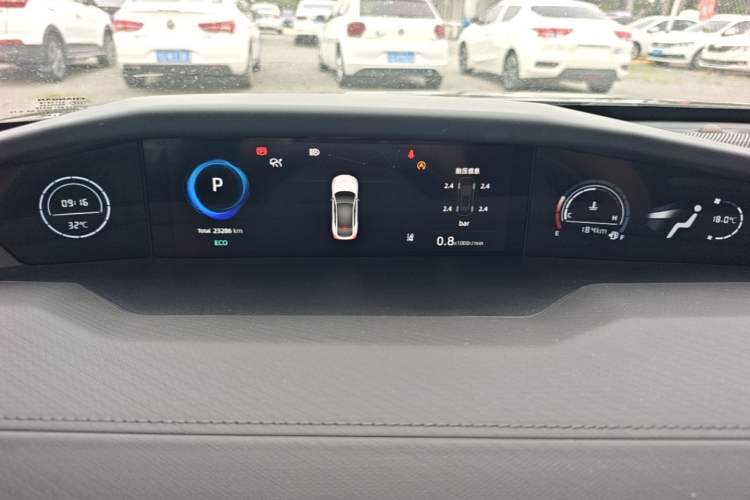 Used CHANGAN UNI-V 2023 1.5T Prestige Model Instrument Cluster