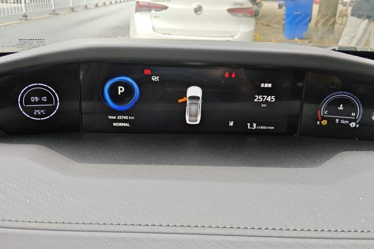 Used CHANGAN UNI-V 2023 1.5T Prestige Model Instrument Cluster