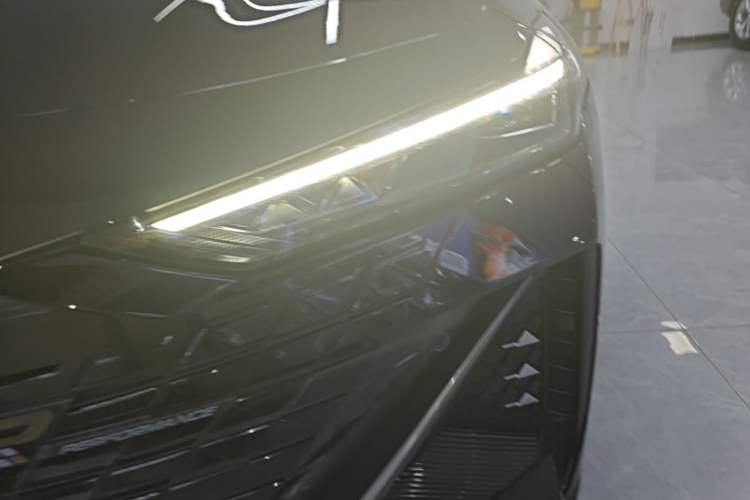 Used CHANGAN UNI-V 2023 1.5T Prestige Model Left Front Headlight