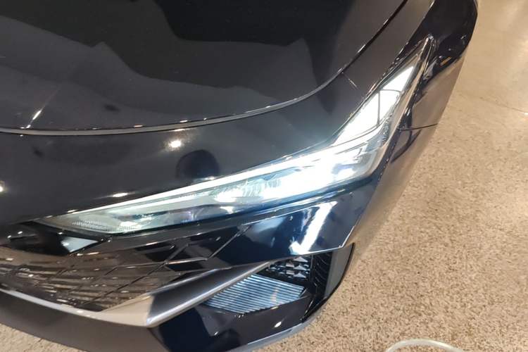 Used CHANGAN UNI-V 2023 1.5T Prestige Model Left Front Headlight