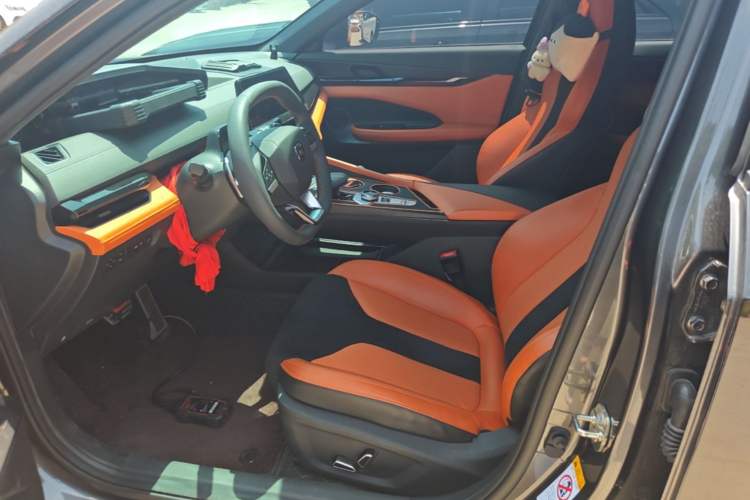 Used CHANGAN UNI-V 2023 1.5T Sport Edition Left Front Seat