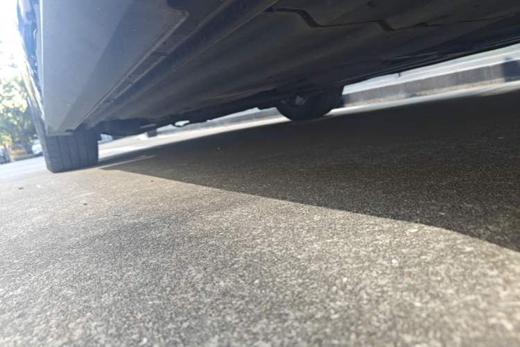 Used CHANGAN UNI-V 2023 1.5T Prestige Model Left Side Sill