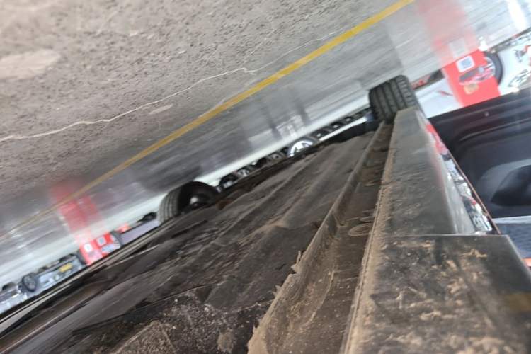 Used CHANGAN UNI-V 2023 2.0T Sport Edition Left Side Sill