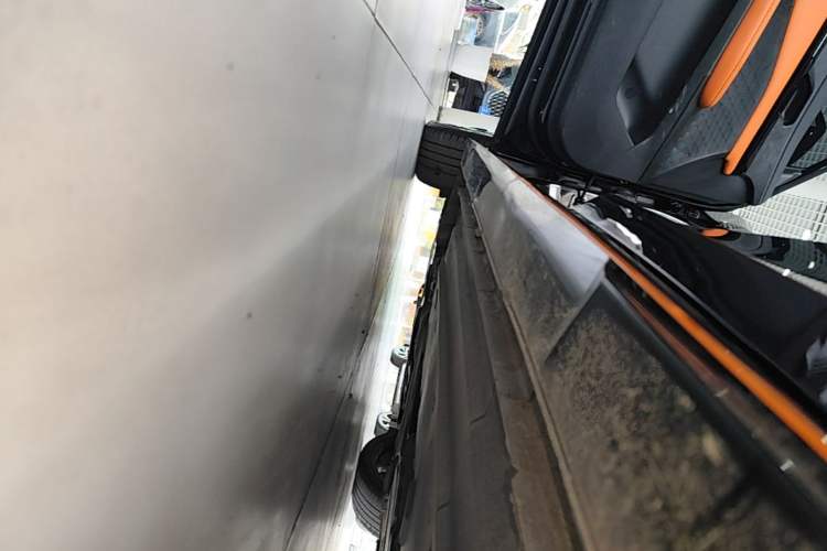 Used CHANGAN UNI-V 2023 1.5T Sport Edition Left Side Sill
