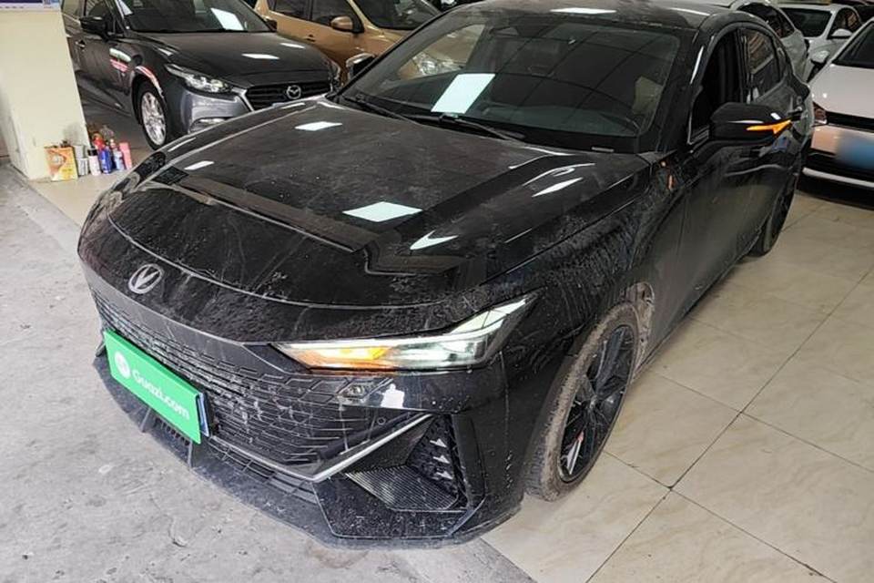 CHANGAN UNI-V 2023