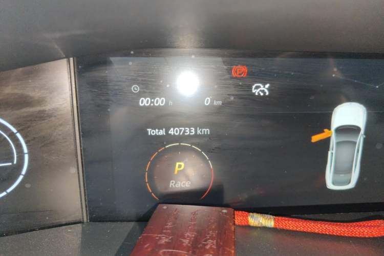 Used CHANGAN UNI-V 2023 1.5T Sport Edition Odometer Close Up