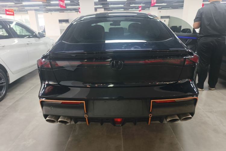 Used CHANGAN UNI-V 2023 1.5T Sport Edition Rear
