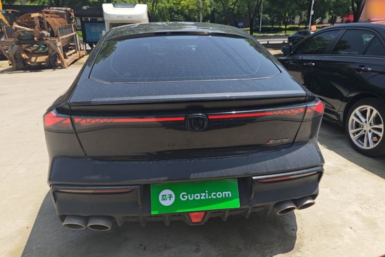 Used CHANGAN UNI-V 2023 1.5T Sport Edition Rear