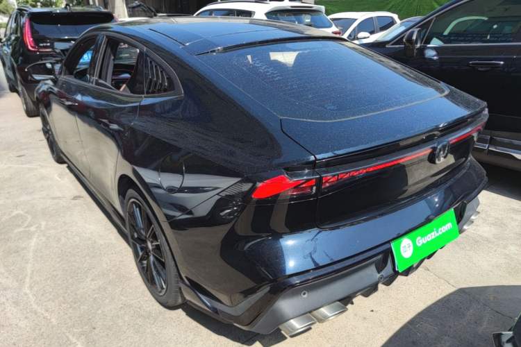 Used CHANGAN UNI-V 2023 1.5T Sport Edition Rear Left 45 Deg