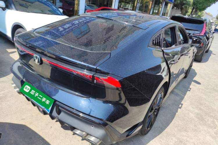 Used CHANGAN UNI-V 2023 1.5T Sport Edition Rear Right 45 Deg