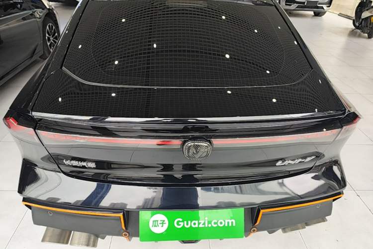 Used CHANGAN UNI-V 2023 1.5T Sport Edition Rear