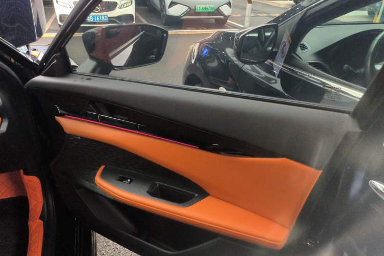 Used CHANGAN UNI-V 2023 2.0T Leading-Speed Edition Right Front Door Interior