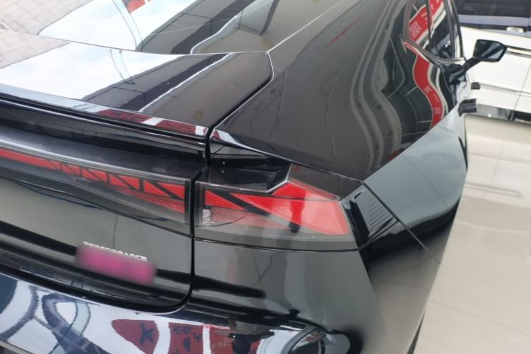 Used CHANGAN UNI-V 2023 1.5T Prestige Model Right Rear Taillight