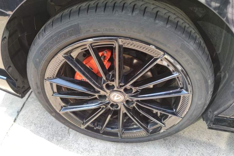 Used CHANGAN UNI-V 2023 1.5T Sport Edition Right Rear Wheel Hub