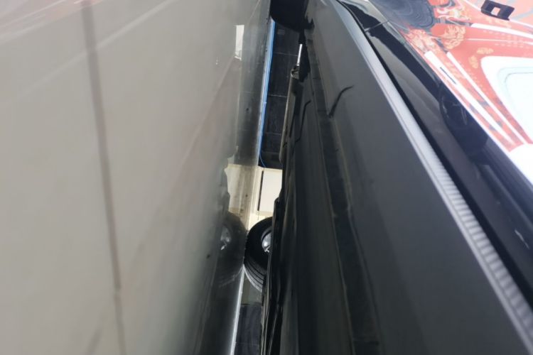 Used CHANGAN UNI-V 2023 1.5T Prestige Model Right Side Sill