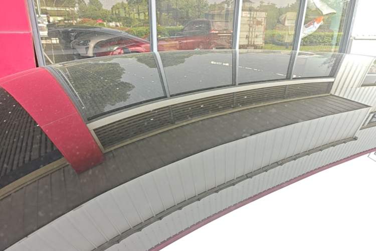 Used CHANGAN UNI-V 2023 1.5T Sport Edition Roof