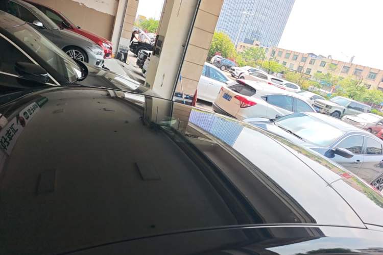Used CHANGAN UNI-V 2023 1.5T Sport Edition Roof