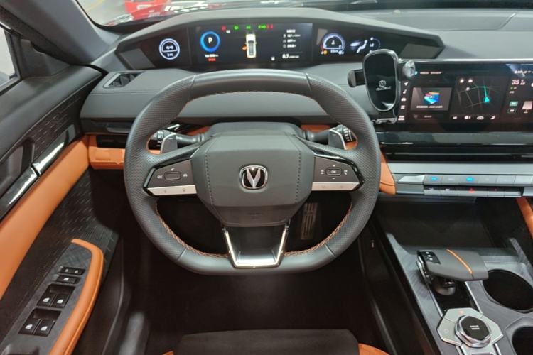 Used CHANGAN UNI-V 2023 2.0T Sport Edition Steering Wheel