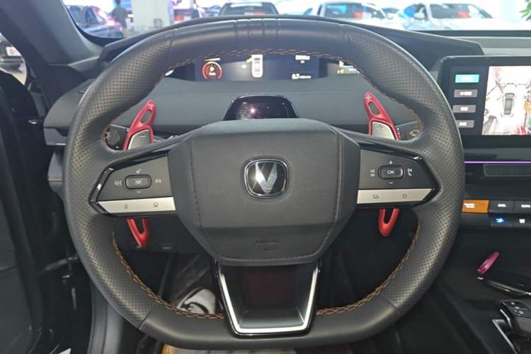 Used CHANGAN UNI-V 2023 1.5T Prestige Model Steering Wheel