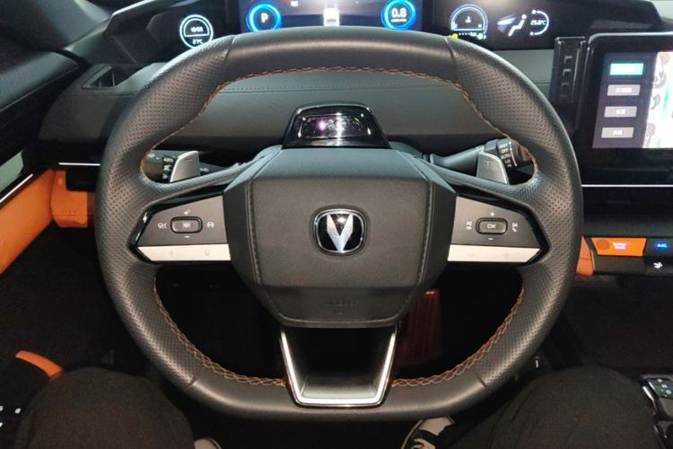 Used CHANGAN UNI-V 2023 1.5T Sport Edition Steering Wheel